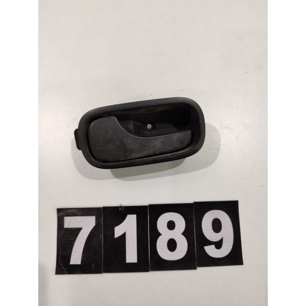 Maçaneta Tras Esquerda Fiat Uno Vivace *7189 Cx A