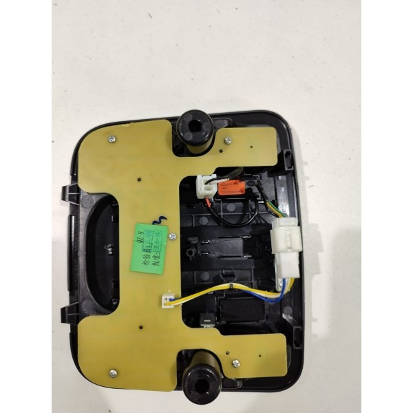 Luz Cortesia Chery Tiggo 3x Pro 2021 211018 *7217 Cx135