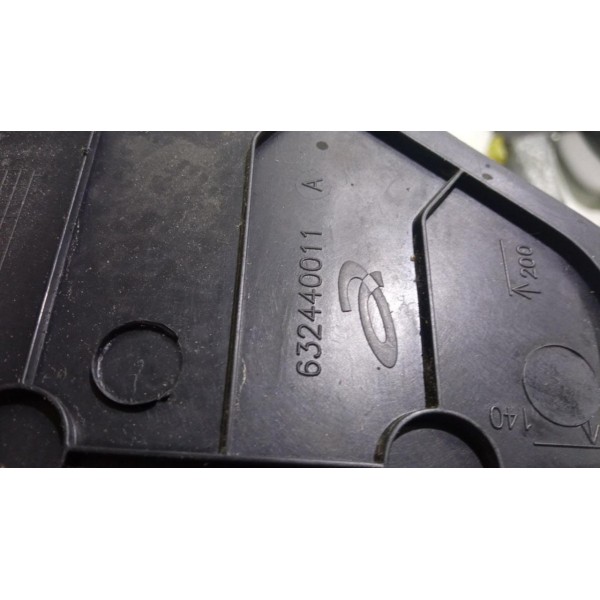 Suporte Guia Painel Central Hyundai Hb20 *6147 Cx122