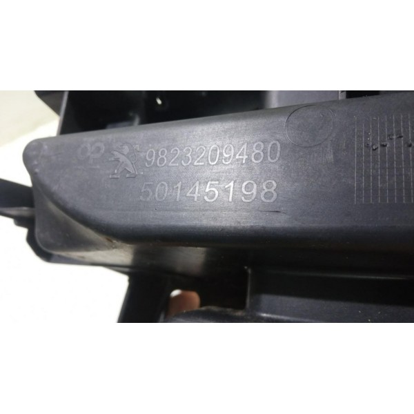 Suporte Parachoque Traseiro E. Peugeot 208 2022 *5824 Cx115
