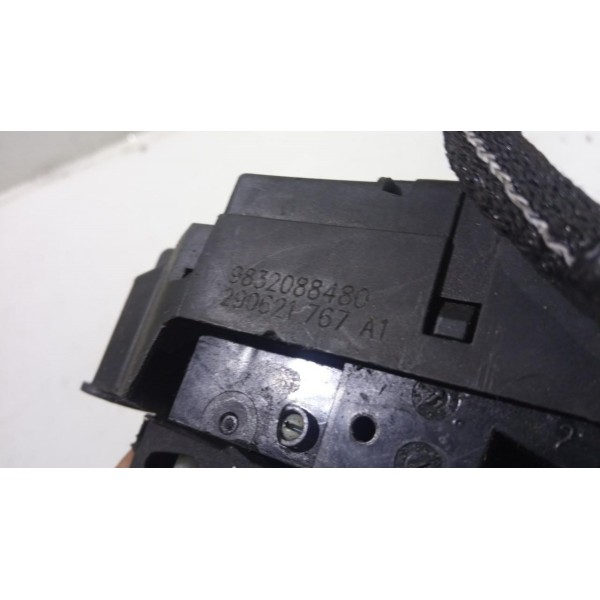 Fechadura Tampa Traseira Honda Fit 2009 *5815 Cx115