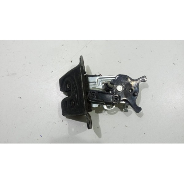 Fechadura Tampa Traseira Hb20 2018 *5806 Cx115