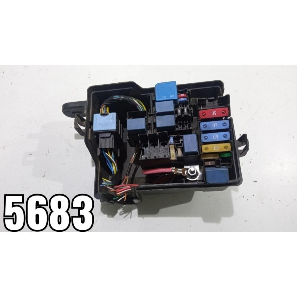 Caixa De Fusível Classe A 2005 *5683 Cx118