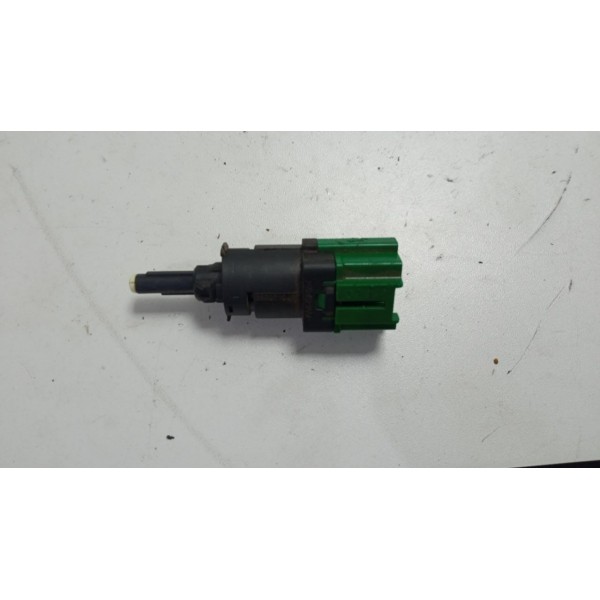 Interruptor De Freio Peugeot 408 2012 9670430580 *5197 Cx096