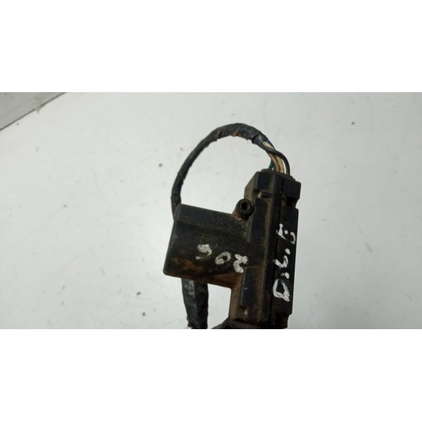 Trava Porta Dianteira E. Peugeot 206 2006 *5319 Cx101