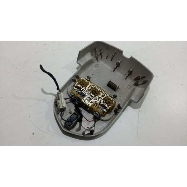 Luz De Teto Peugeot 408 2012 9670131077 *5105 Cx093