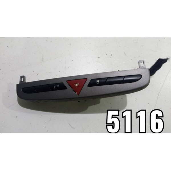 Botão Pisca Alerta Peugeot 408 2012 96664398xt *5116 Cx093