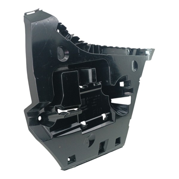 Guia Parachoque Traseiro Direito Bmw 535 F10 2010 2012