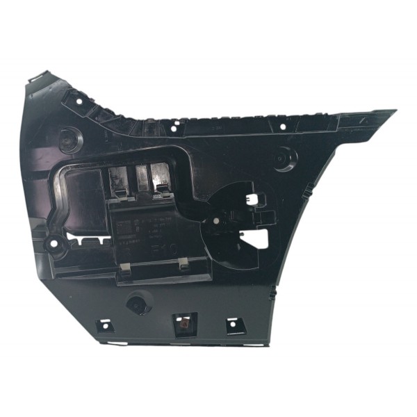 Guia Parachoque Traseiro Direito Bmw 535 F10 2010 2012