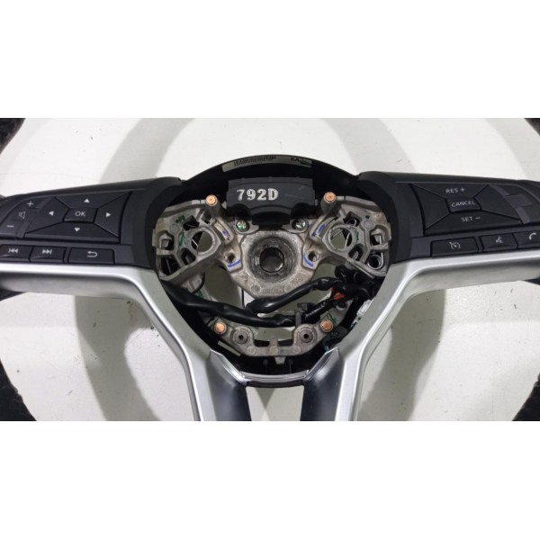 Volante Nissan Kicks 2023 *4576 Pr047