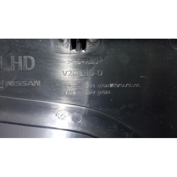 Moldura De Couro Do Multimidia Nissan Kicks 2023 *4561 Pr047