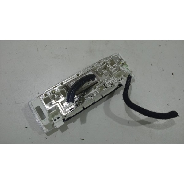 Luz De Cortesia De Teto Nissan Kicks 2023 *4606 Cx077