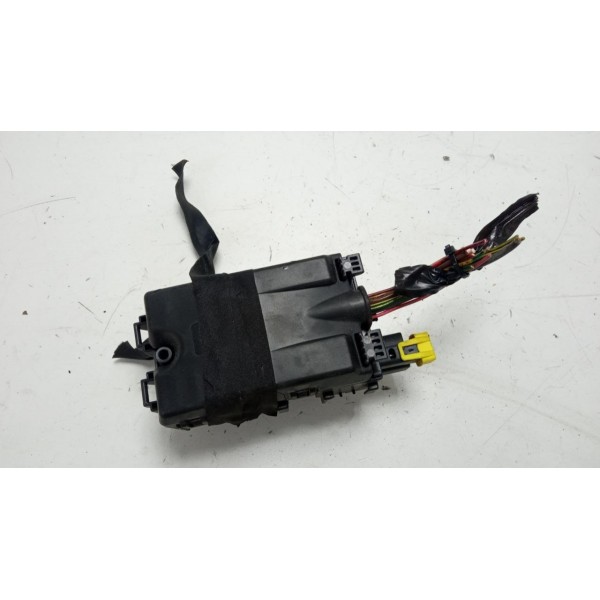 Caixa De Fusivel Peugeot 208 2016 9666232680 *4465 Cx073