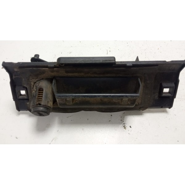 Maçaneta Tampa Traseira Peugeot 206 2005 *4475 Cx073