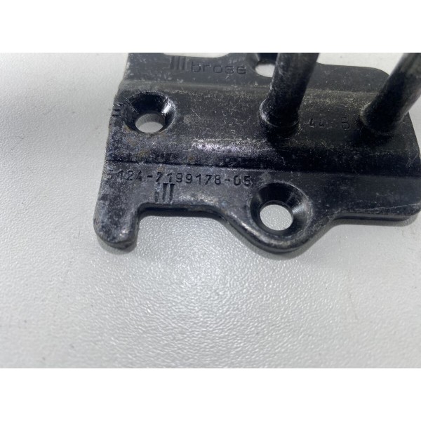 Batente Tampa Traseira Bmw Serie 5 535i 2011