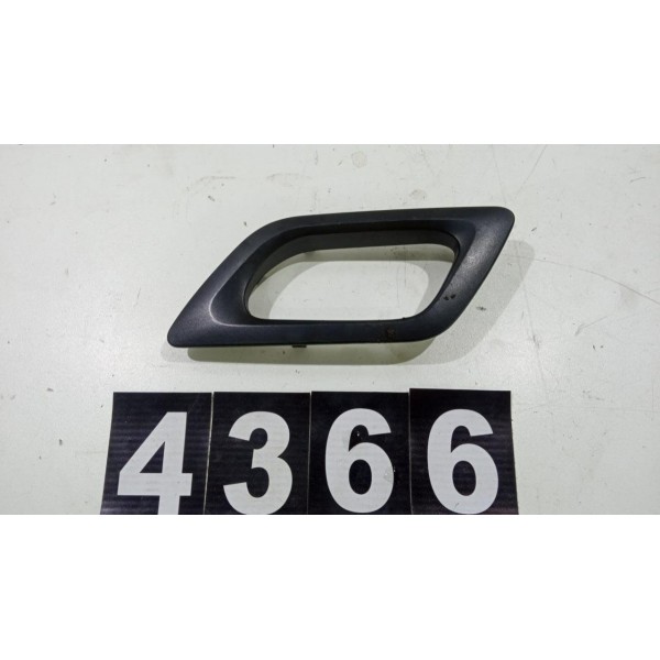 Moldura Puxador Traseira E. C4 2020 9657086077 *4366 Cx069