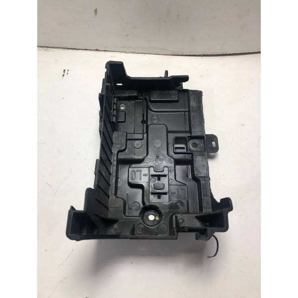 Suporte Caixa Bateria 208 1.6 2017 9818133180 *3654 Pr038