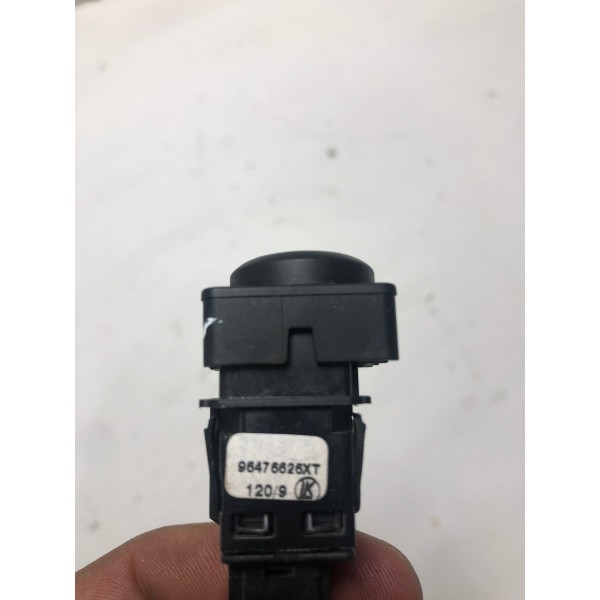 Botão Trava Da Porta Citroen C4 2011 96476626 *3615 Cx057
