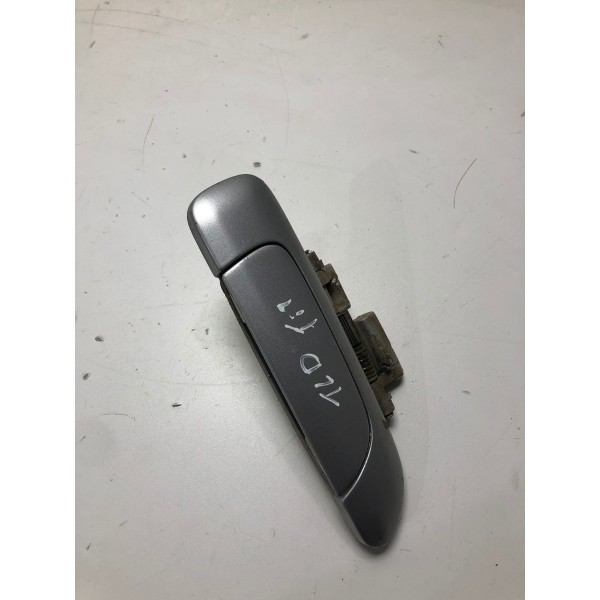 Maçaneta Traseira Direita Fit 2005 *3232 Cx054