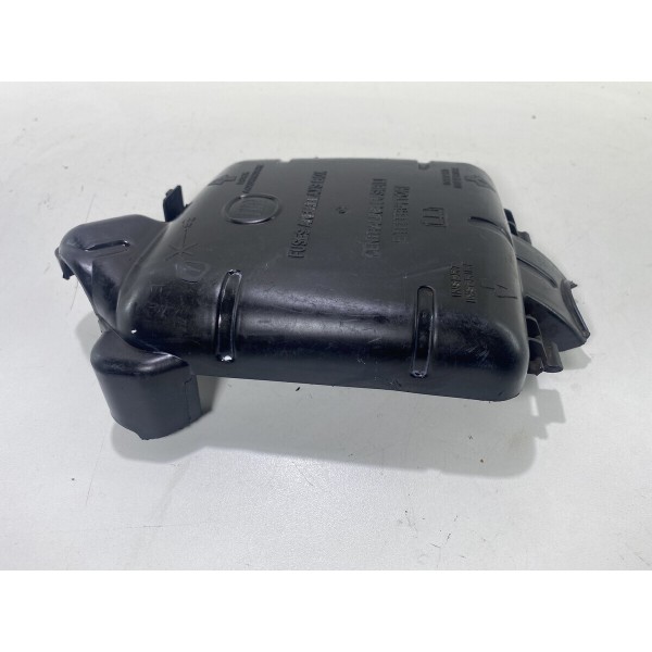 Tampa Caixa Fusivel Fiat Uno Strada Mobi  2012 2020