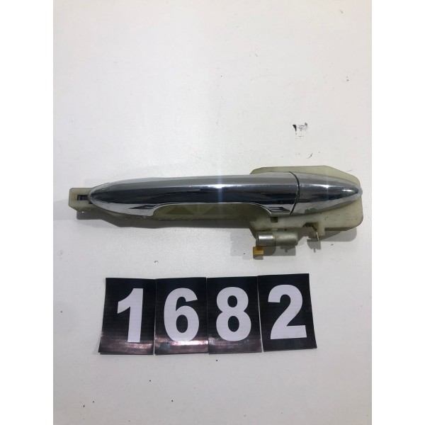 Maçaneta Traseira Direita Hyundai Hb20 2015 *1682 Cx025