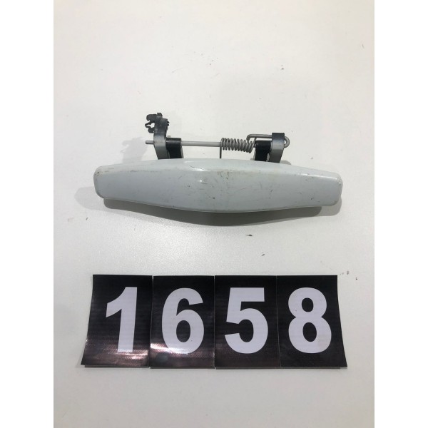 Maçaneta Dianteira Direita Duster 806068948r *1658 Cx025