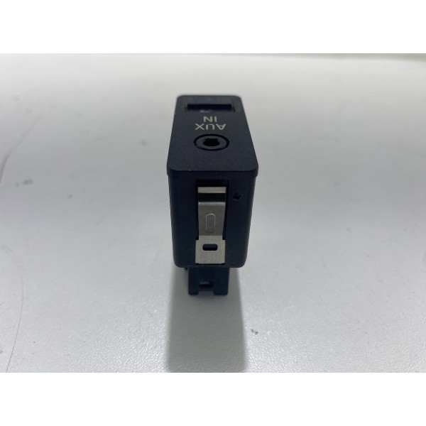 Entrada Auxiliar E Usb Bmw 535 2012