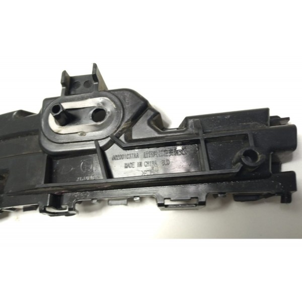 Guia Parachoque T/e Tiggo 3x 2022 602001037 *829 Cx014