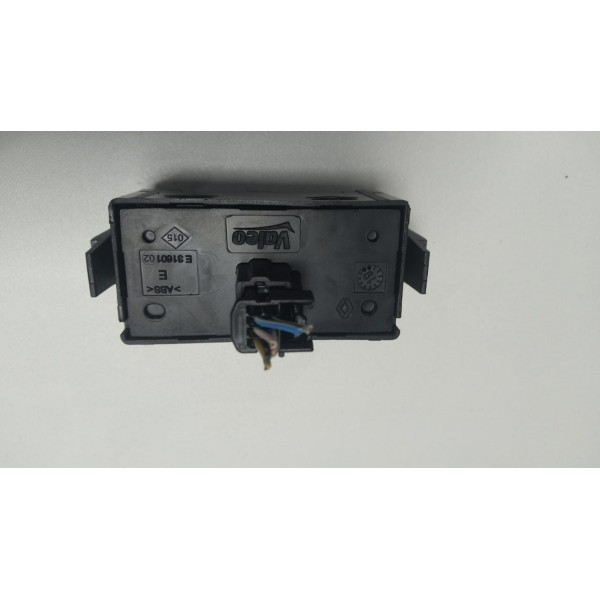 Botao Pisca Alerta Sandero 2015 E3160601 *736 Cx012