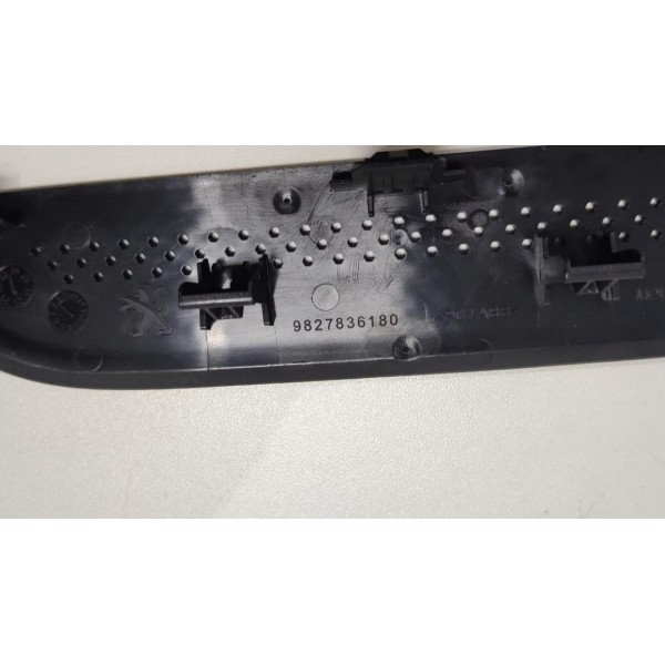 Acabamento Interno Peugeot 208 2021 9827836180 *425 Cx006