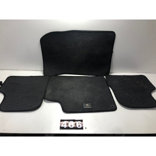 Jogo De Tapete Peugeot 208 2021 01 *466 Pr005