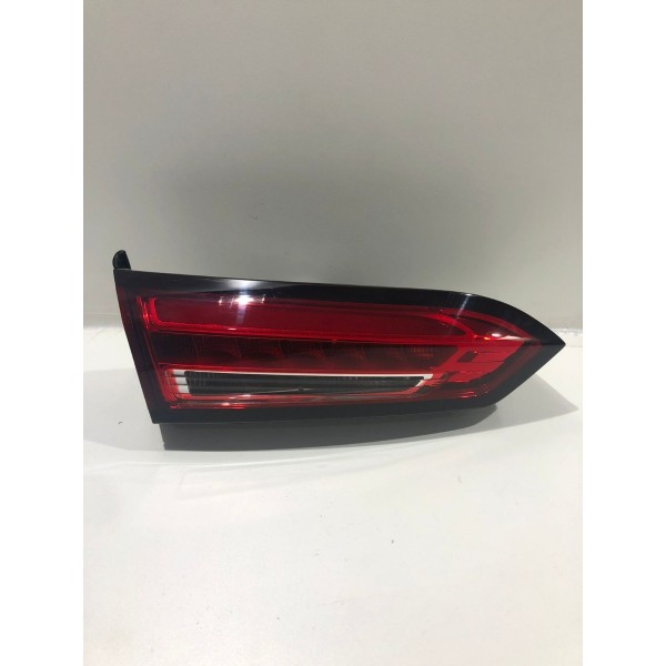 Lanterna Tampa T/e Fiat Cronos 2021 14718041 *106 Cx003