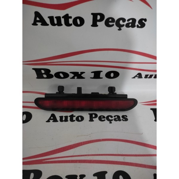 Break Light Luz De Freio Fiat Linea 2012 Original