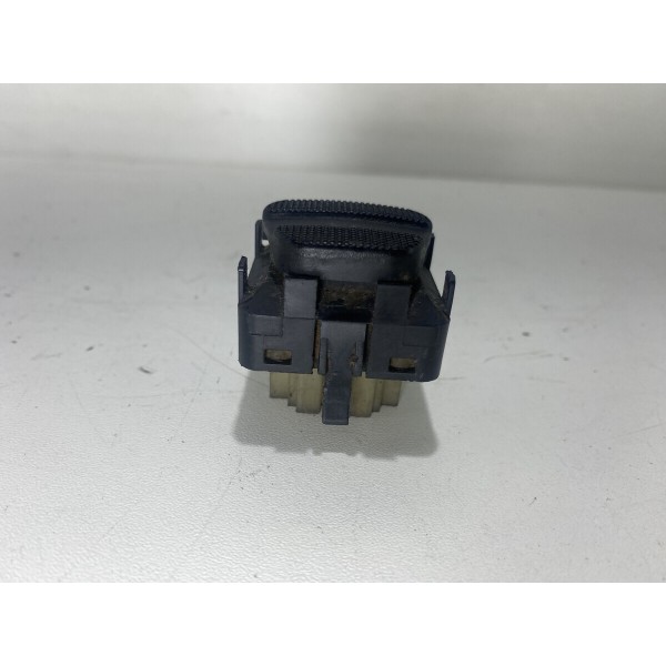 Botão Vidro Elétrico Traseiro Direito Vw Golf 1997