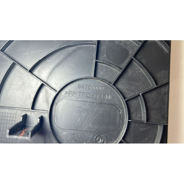 Tampa Acabam Lateral Painel Direi Onix 2013/17 94750000 *257