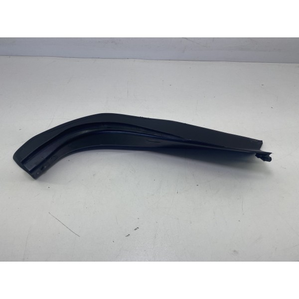 Acabamento Interno Lanterna Traseira Direita  Bmw 535 2012