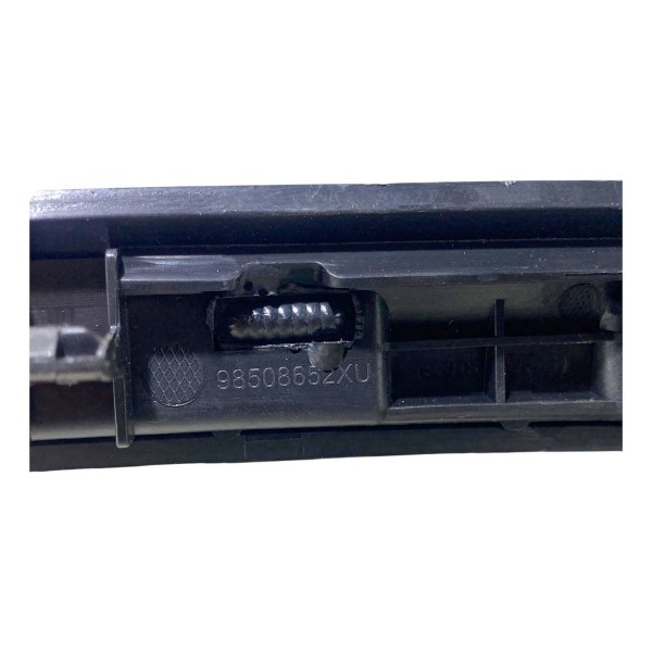 Acabamento Console Central Usb Peugeot 208 2022