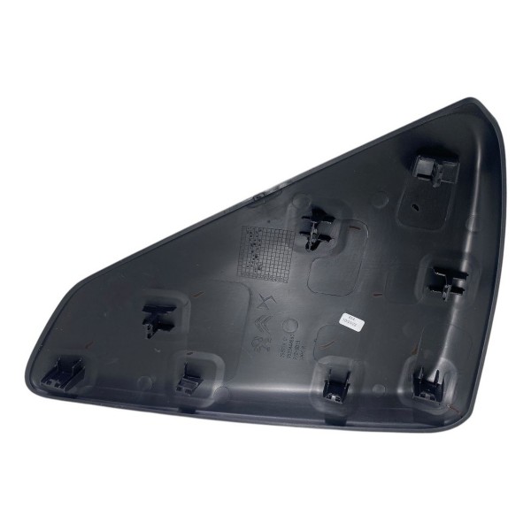 Acabamento Console Central Direito Peugeot 208 2020 A 2024