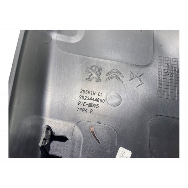 Acabamento Console Central Direito Peugeot 208 2020 A 2024