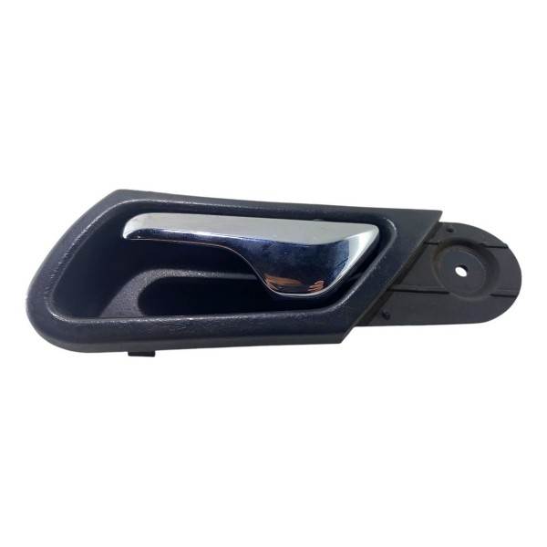 Maçaneta Interna Diant Esq Mercedes C200 C180 2000 A 2006 Prateado Dianteira