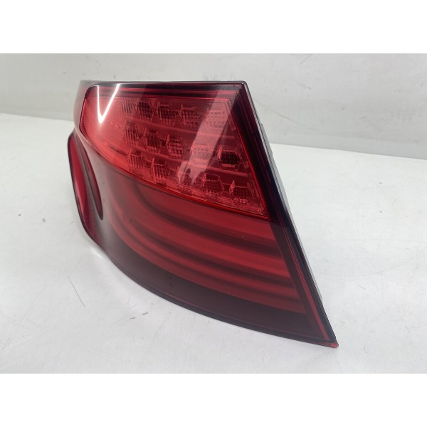 Lanterna Traseira Esquerda Bmw 535 550 2012