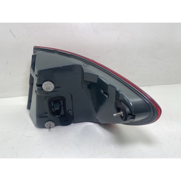 Lanterna Traseira Esquerda Bmw 535 550 2012