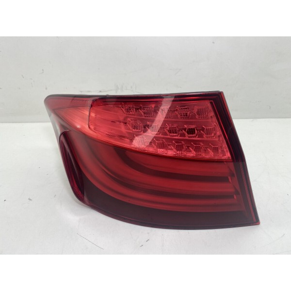 Lanterna Traseira Esquerda Bmw 535 550 2012