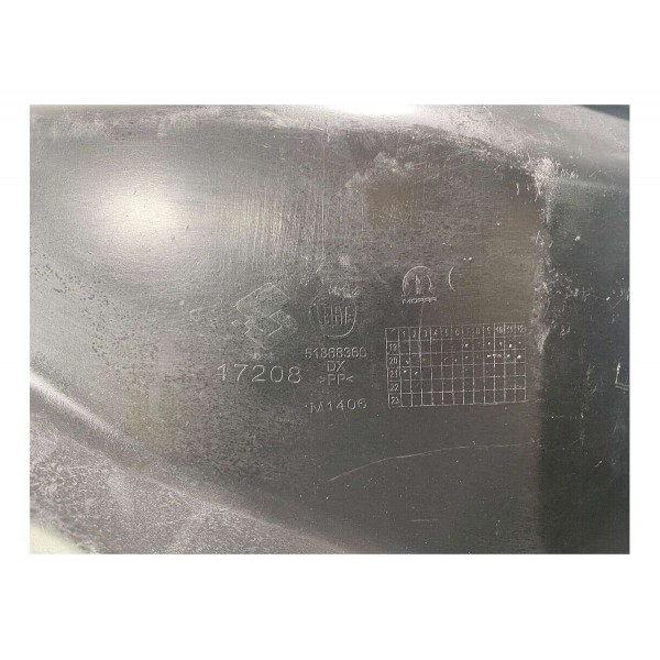 Parabarro Traseiro Direito Fiat Uno 2011 2012 2013 A 2021