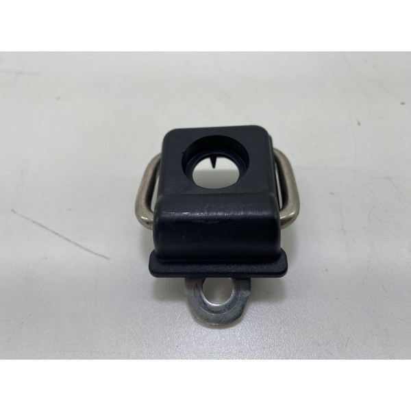 Gancho Interno Porta Malas Bmw 535 2012
