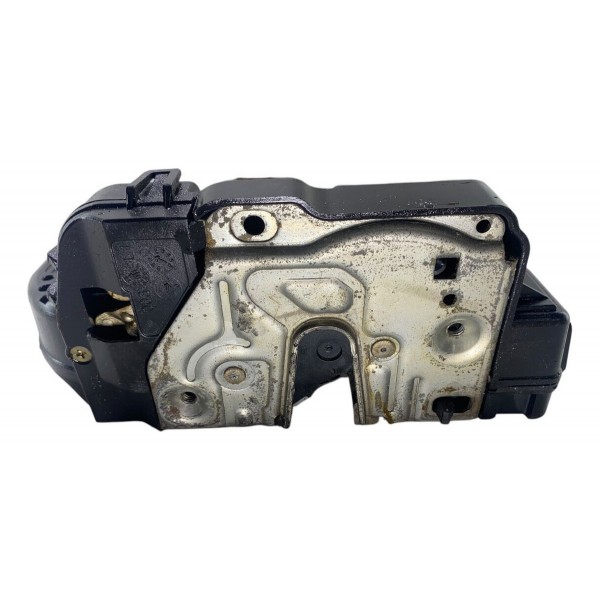 Fechadura Traseira Esquerda Da Mercedes C200 2001 2006