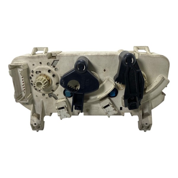 Comando De Ar Renault Clio 2000 2001 2002 2003 2004 A 2008