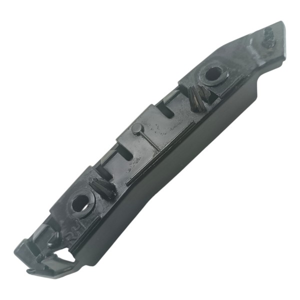 Guia Parachoque Dianteiro Direito Ford Focus 2014 2015 2016