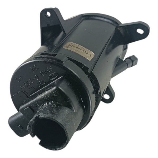 Farol Milha Auxiliar Esq Volkswagen Passat 2001 2002 2005