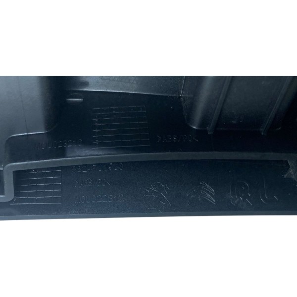 Moldura Painel De Instrumentos Velocimetro Peugeot 208 22 23